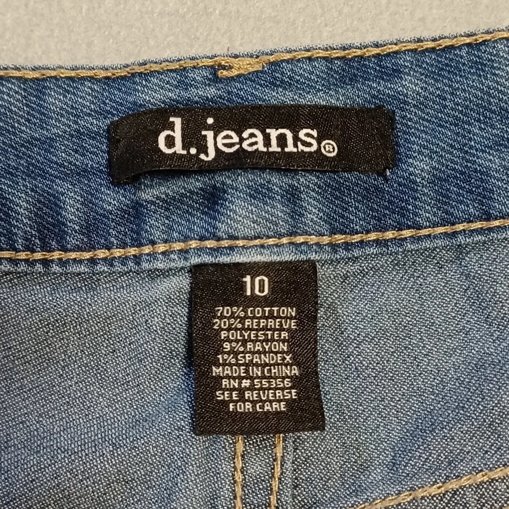 d.jeans Womens‎ Size 10 Light Wash Pleated Front Straight Leg Denim Jeans Blue